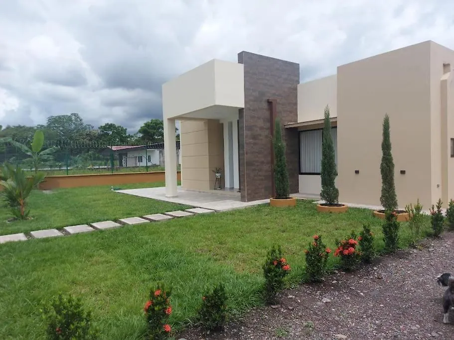 Villa La Bendicion - Hermosa Casa Campestre En Вильявисенсио