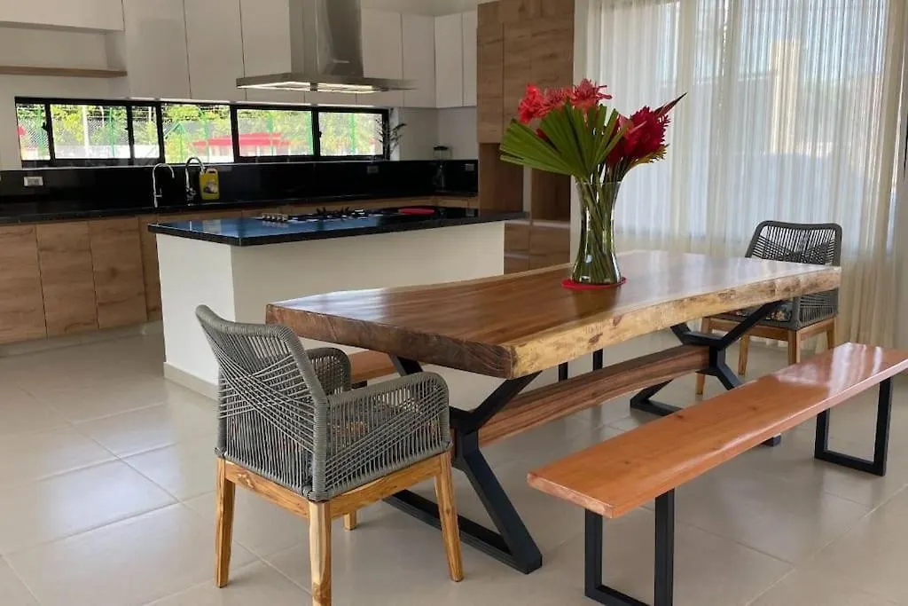 Villa La Bendicion - Hermosa Casa Campestre En Villavicencio